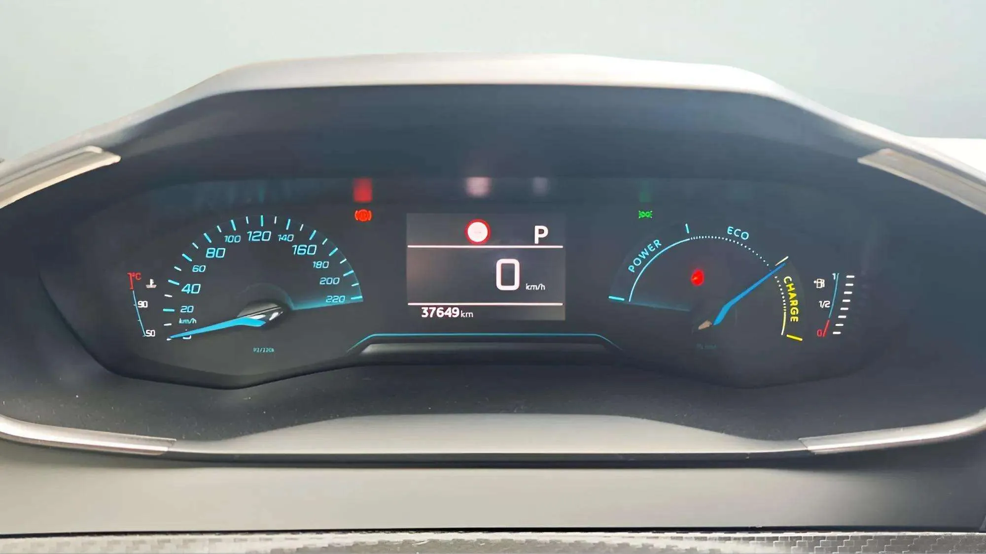 Peugeot 208 Style Hybrid 110 eDCS6 - foto 11