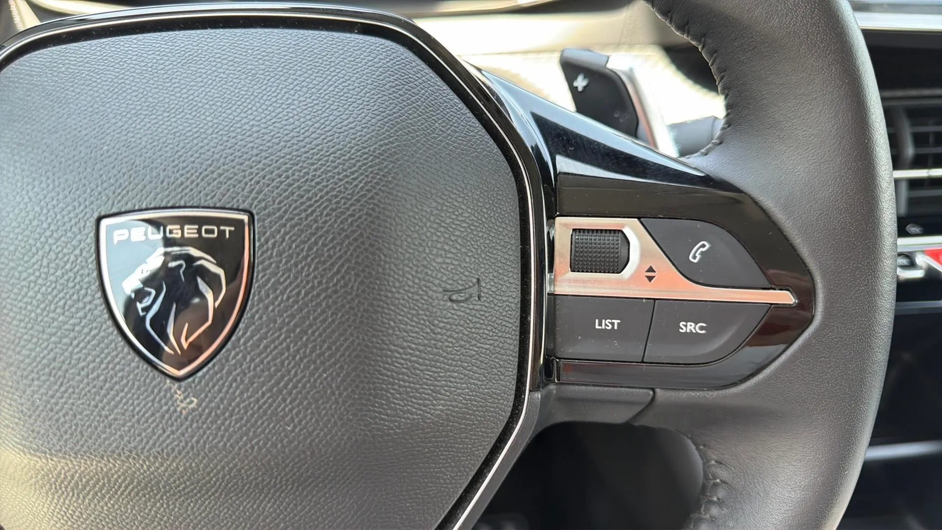 Peugeot 208 Style Hybrid 110 eDCS6 - foto 18