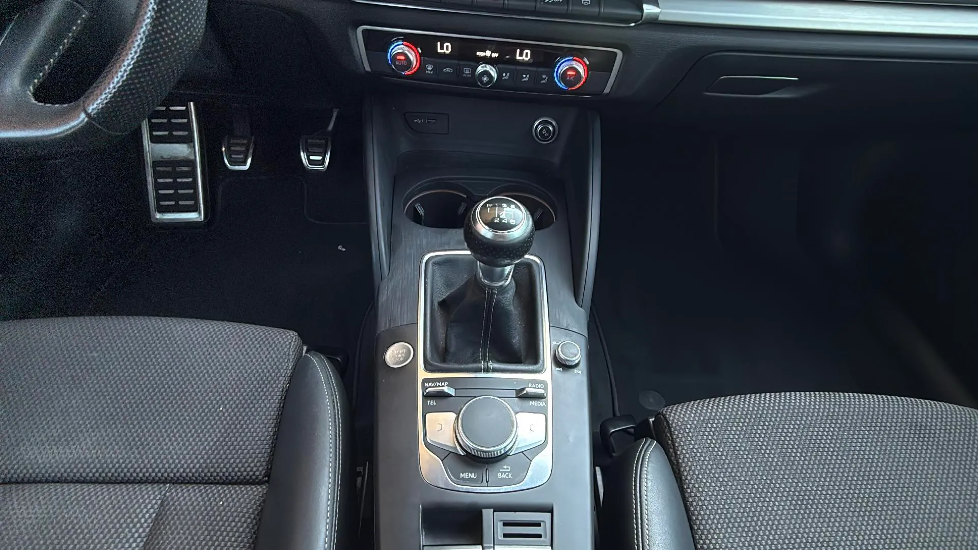 Audi A3 Sportback S line 35 TFSI - foto 6