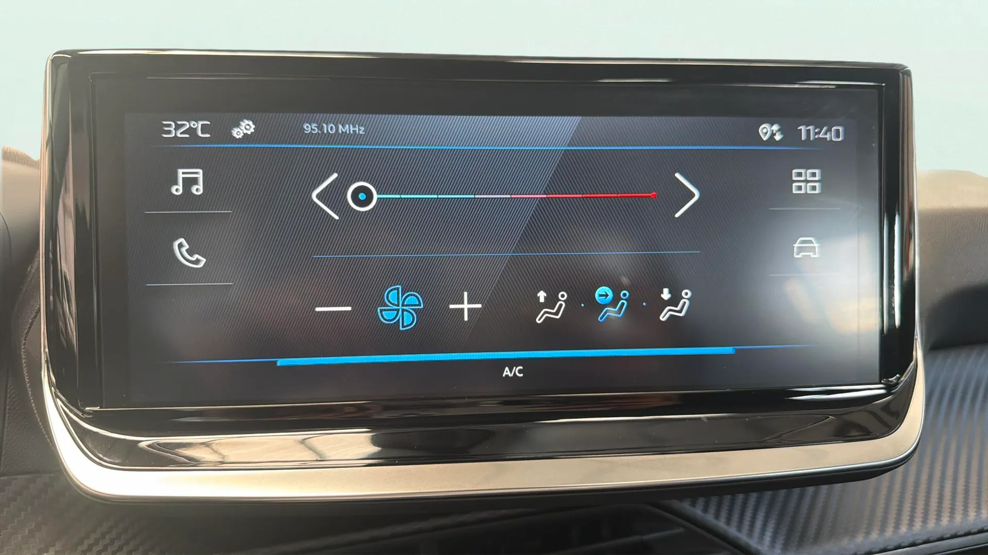 Peugeot 208 Style Hybrid 110 eDCS6 - foto 12