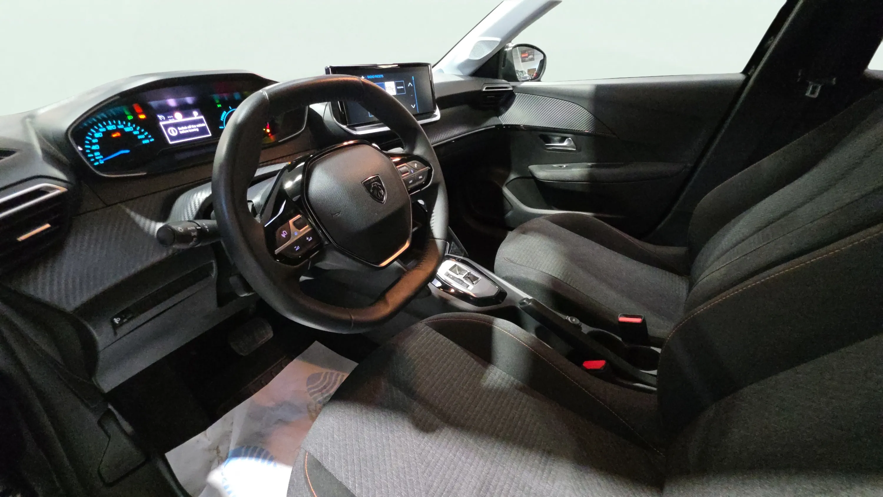 Peugeot 208 Style Hybrid 110 eDCS6 - foto 9