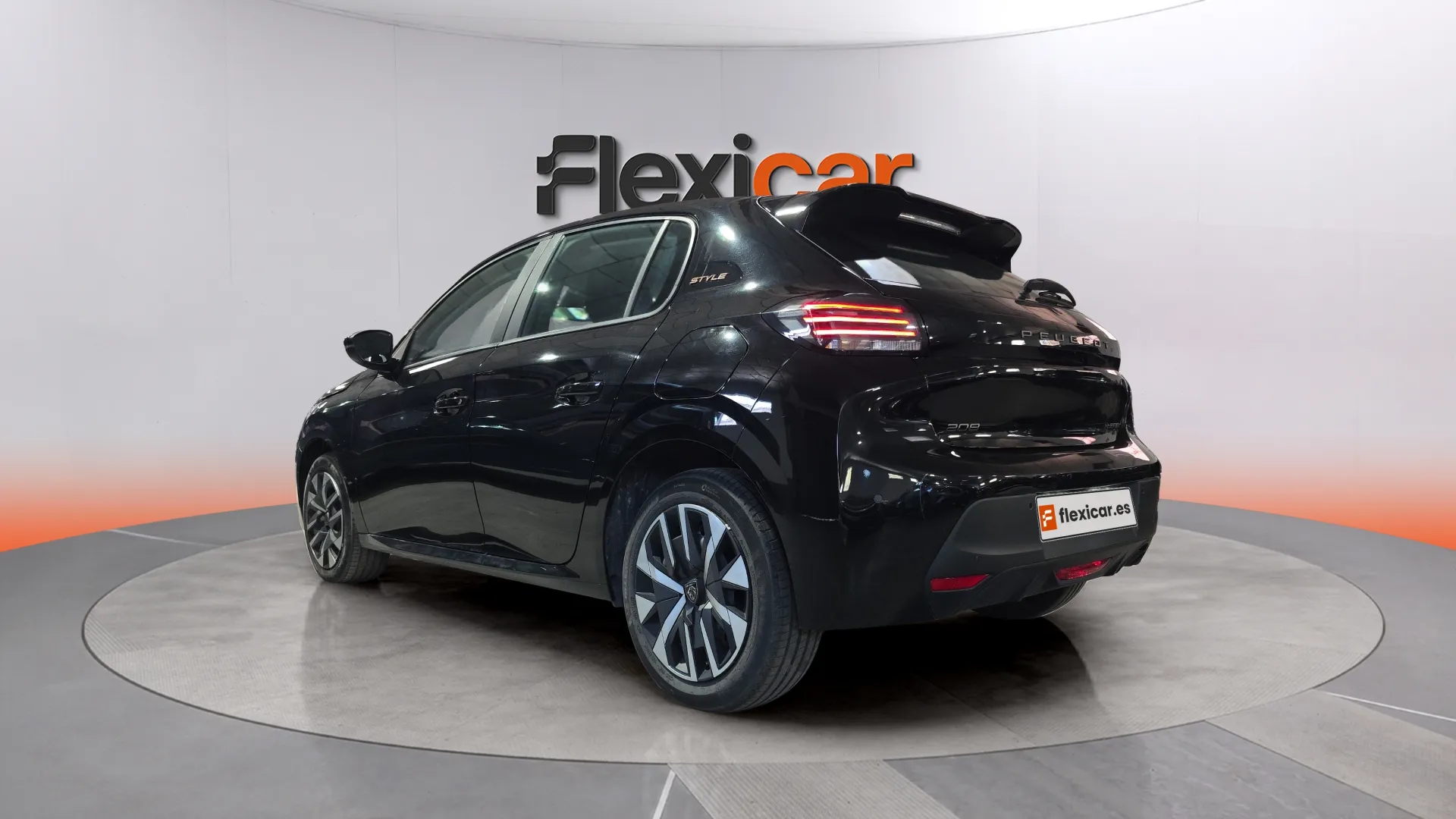 Peugeot 208 Style Hybrid 110 eDCS6 - foto 5