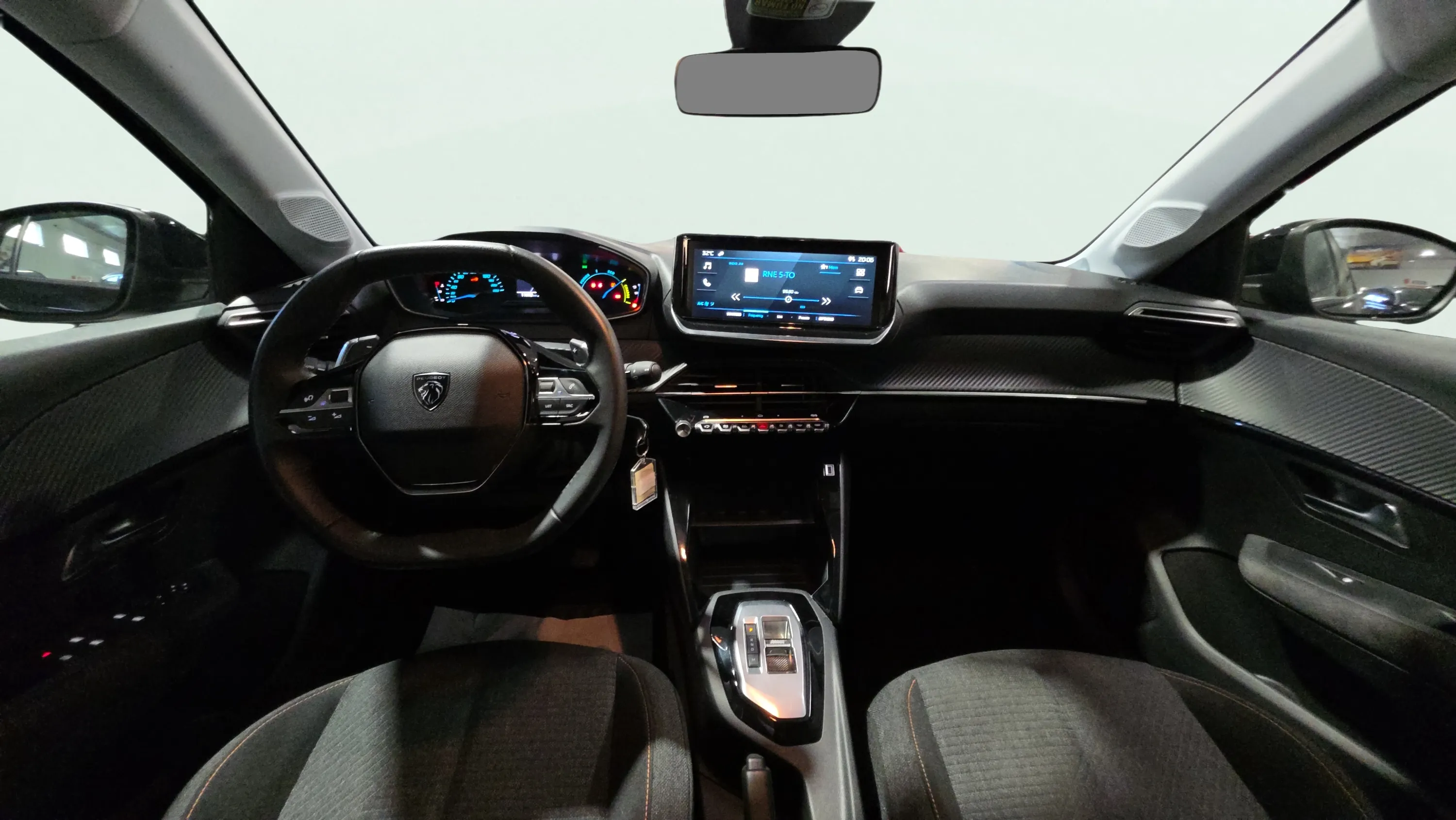 Peugeot 208 Style Hybrid 110 eDCS6 - foto 10