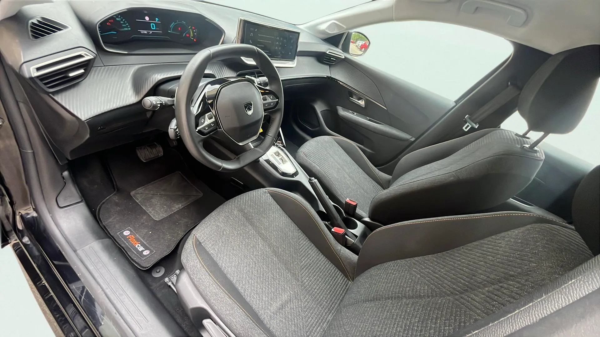 Peugeot 208 Style Hybrid 110 eDCS6 - foto 9