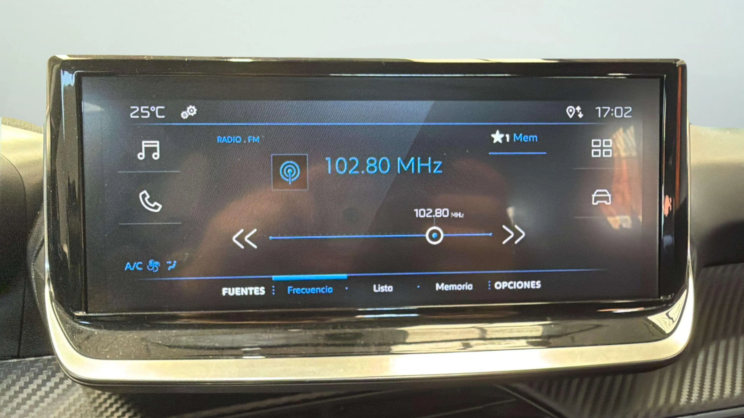 Peugeot 208 Style Hybrid 110 eDCS6 - foto 19