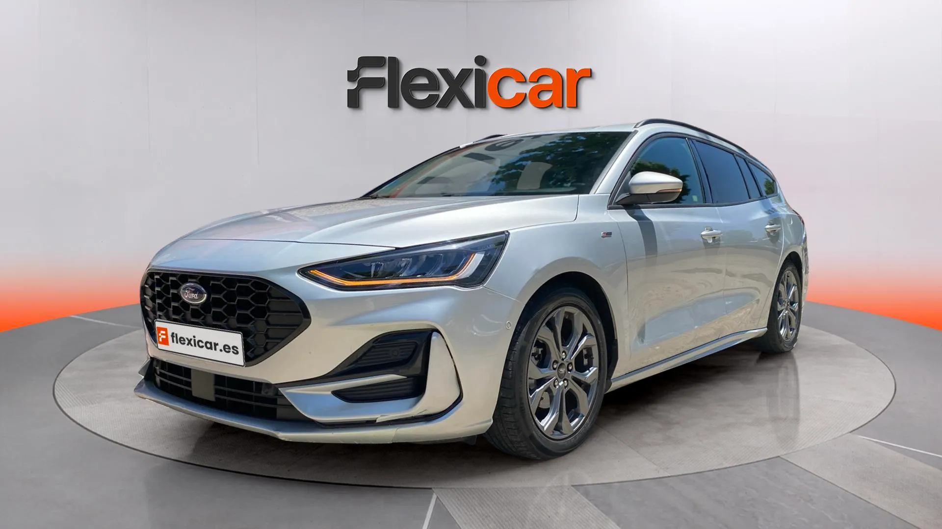Ford Focus 1.0 EcoBoost MHEV ST-Line SB - foto 2