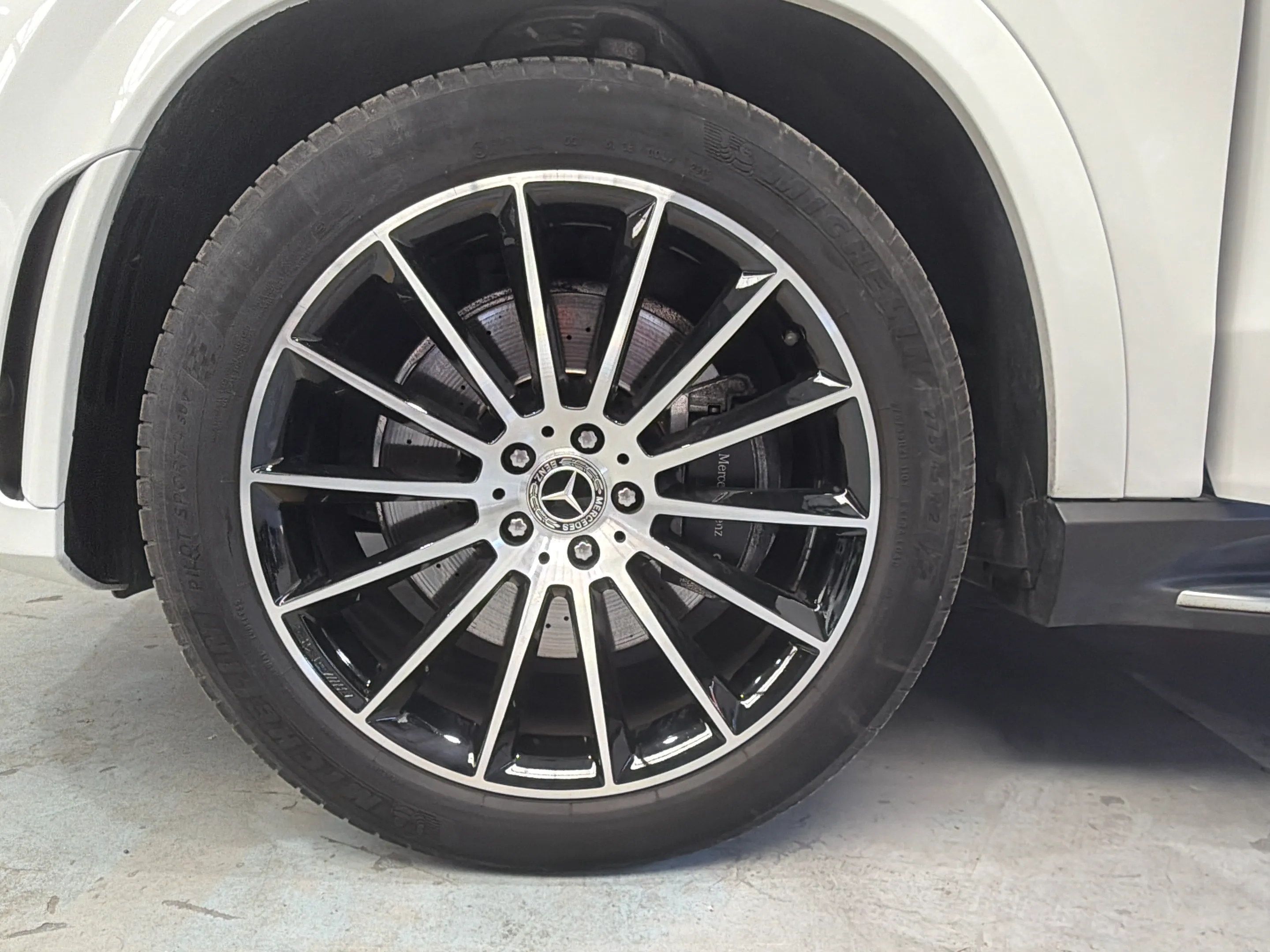 Mercedes-Benz GLE 350 d 4MATIC - foto 31