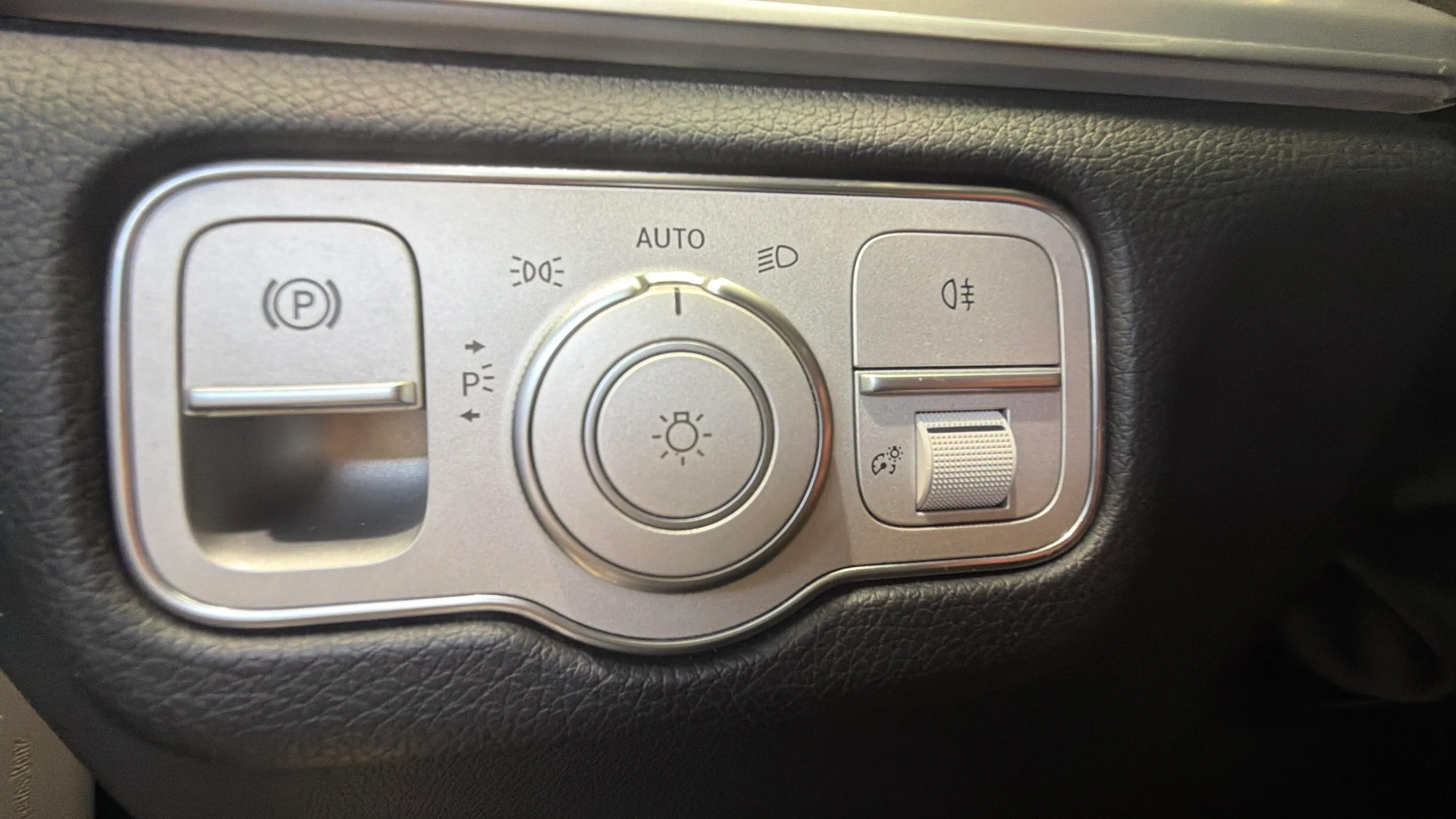 Mercedes-Benz GLE 350 d 4MATIC - foto 19