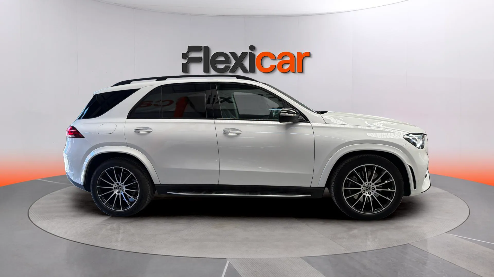 Mercedes-Benz GLE 350 d 4MATIC - foto 5