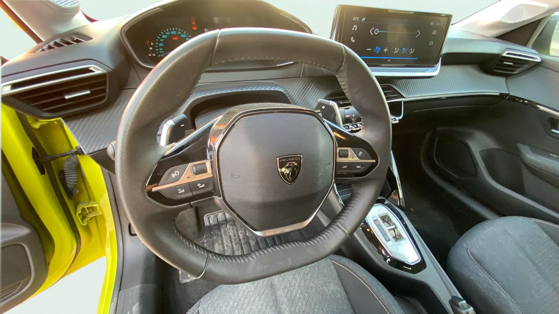 Peugeot 208 Style Hybrid 110 eDCS6 - foto 10