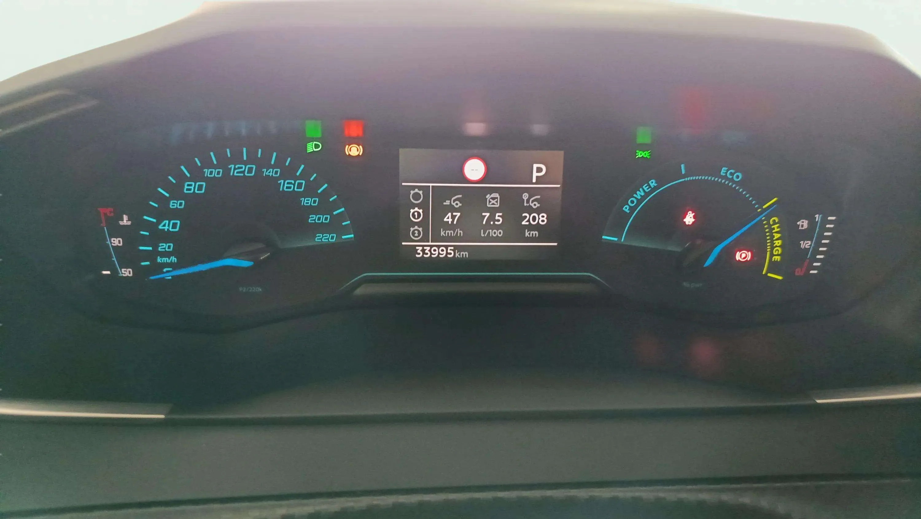 Peugeot 208 Style Hybrid 110 eDCS6 - foto 16