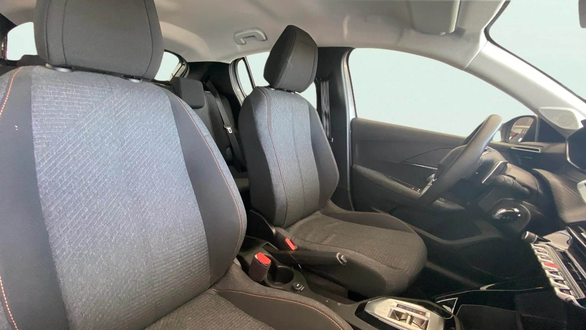 Peugeot 208 Style Hybrid 110 eDCS6 - foto 16
