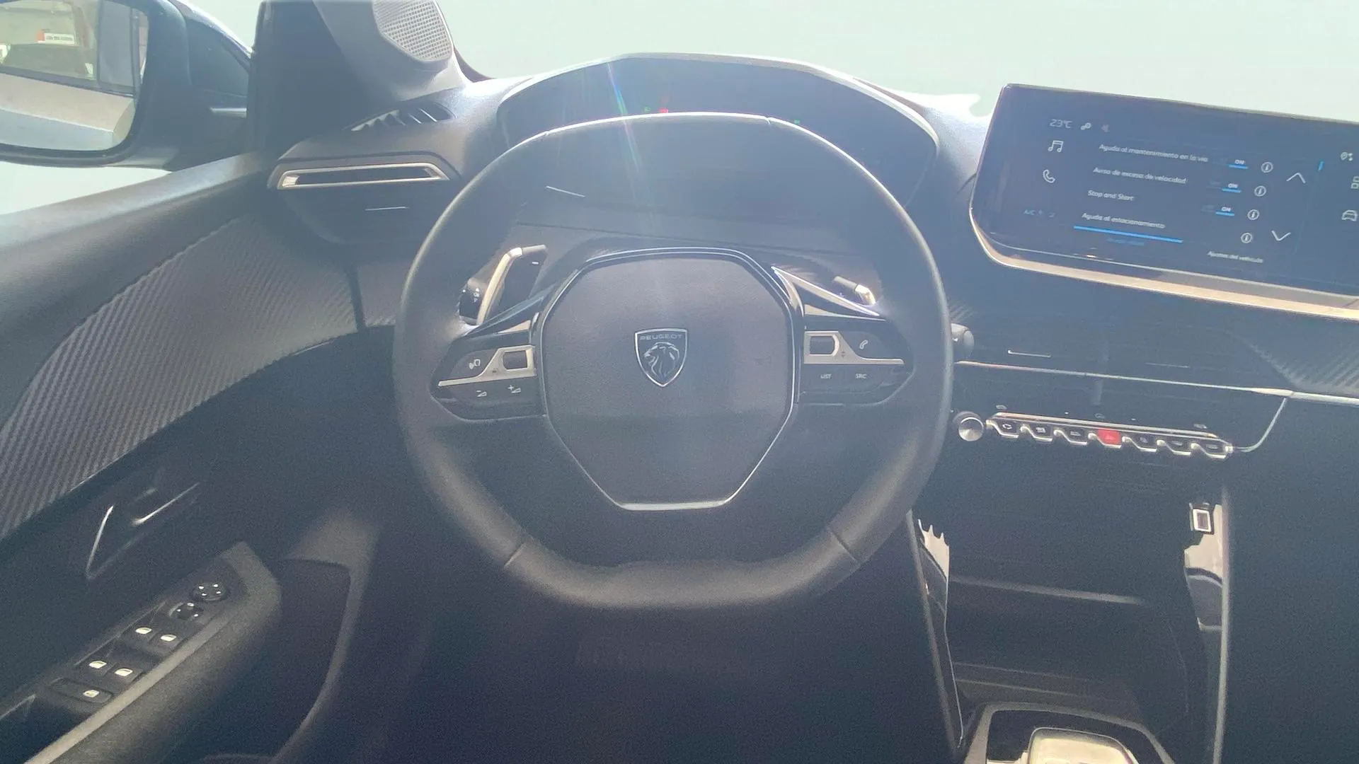 Peugeot 208 Style Hybrid 110 eDCS6 - foto 12