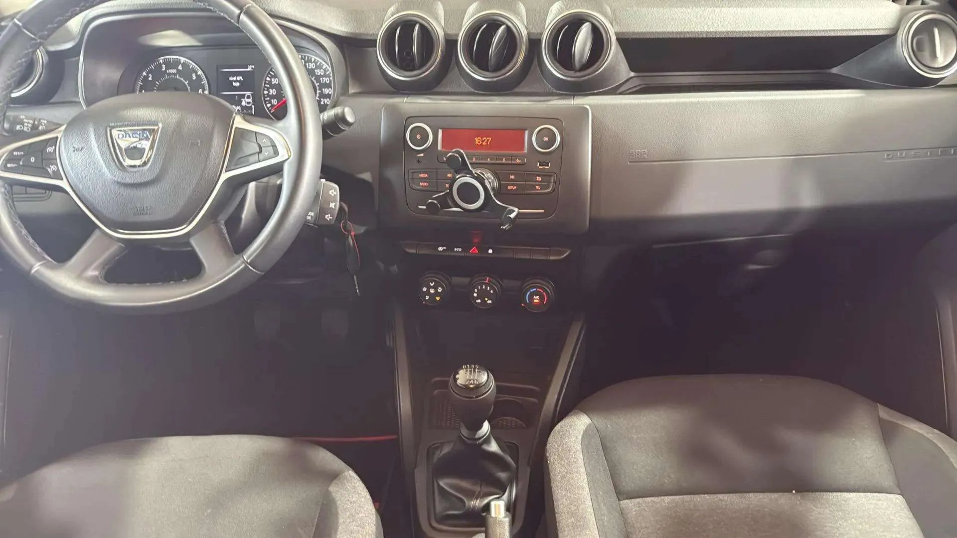 Dacia Duster Expression TCe ECO-G 4x2 - foto 10