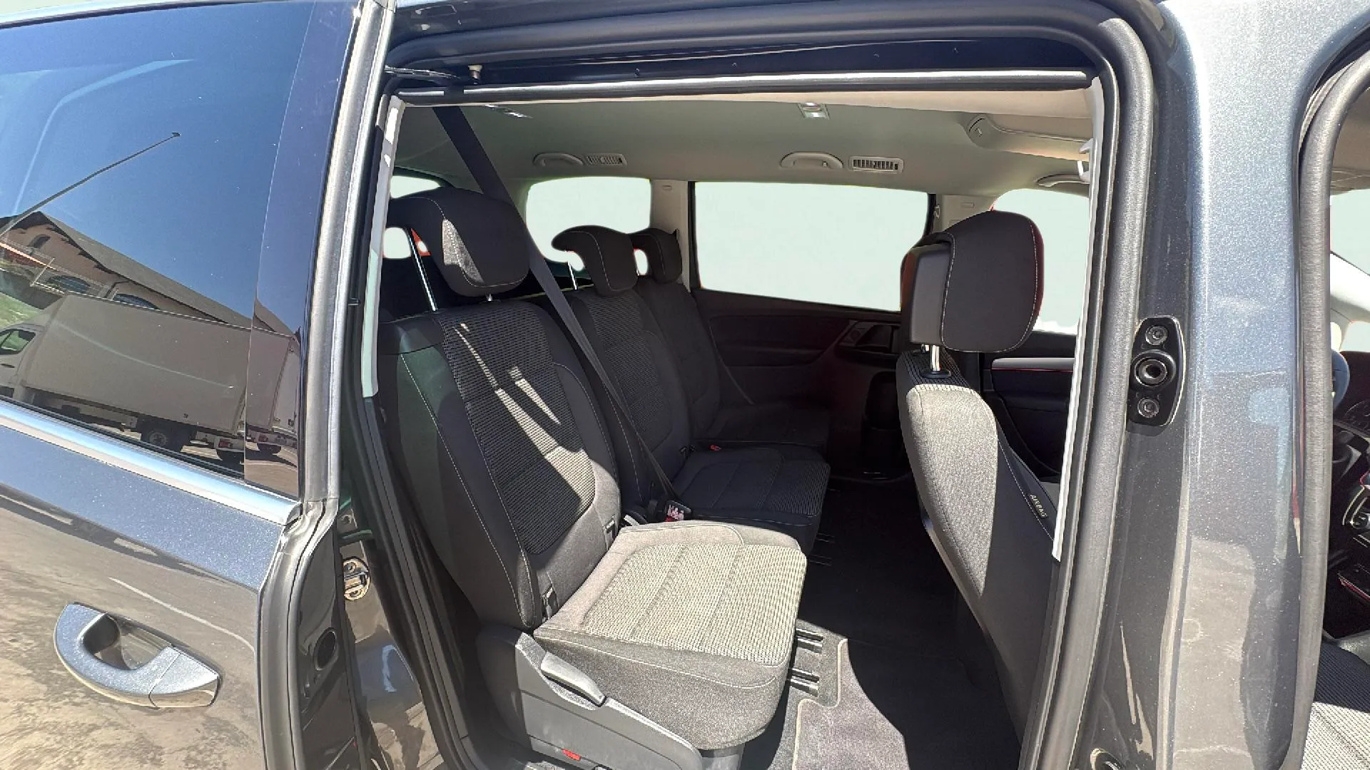 Volkswagen Sharan Advance 1.4 TSI DSG - foto 17