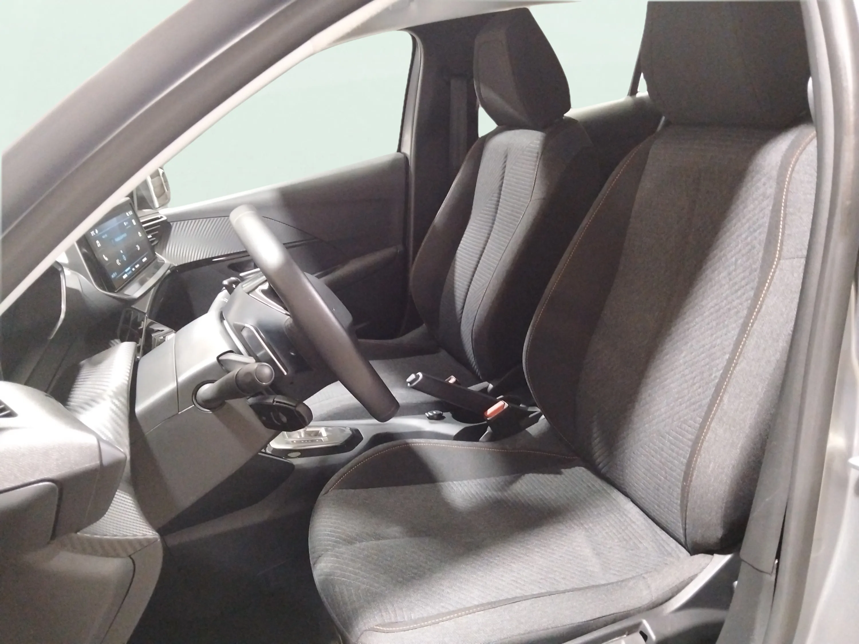 Peugeot 208 Style Hybrid 110 eDCS6 - foto 14