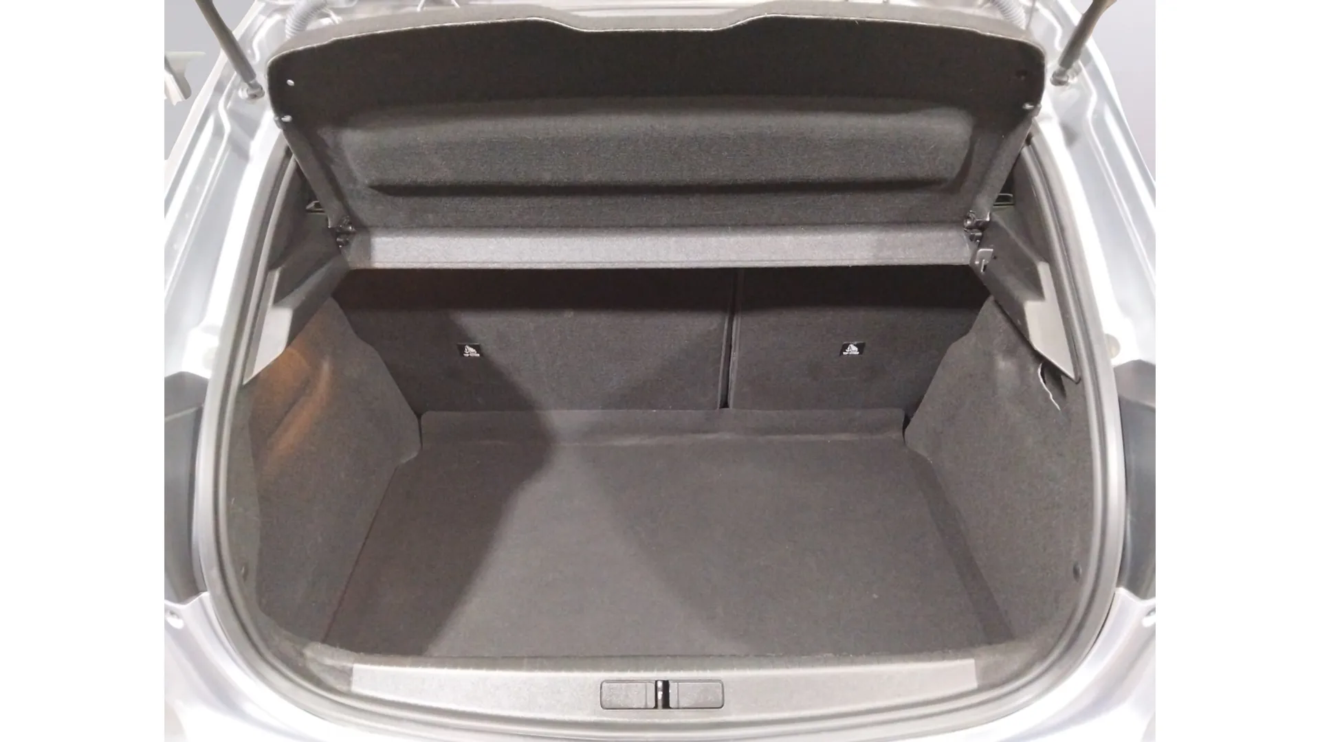 Peugeot 208 Style Hybrid 110 eDCS6 - foto 15
