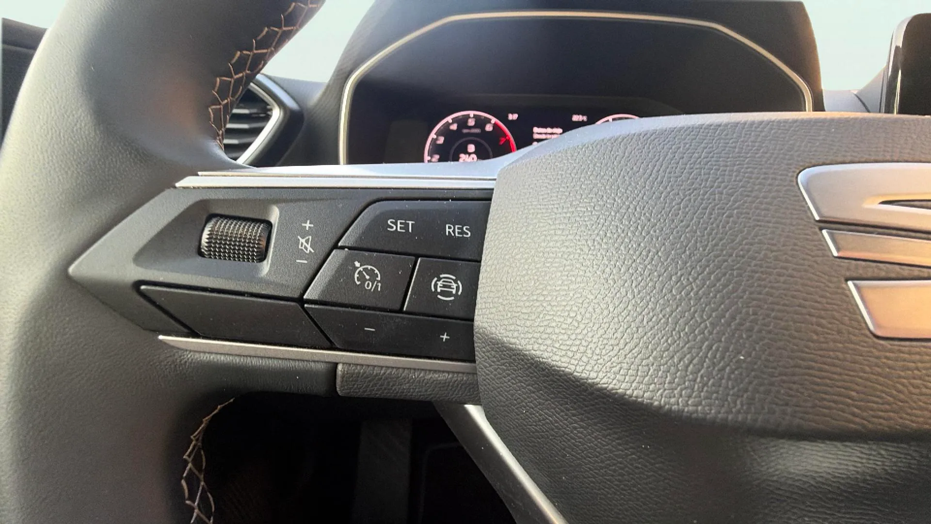 SEAT León 1.5 eTSI DSG Style Special Ed - foto 25