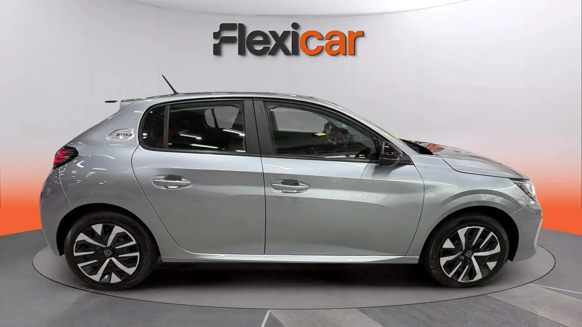 Peugeot 208 Style Hybrid 110 eDCS6 - foto 8
