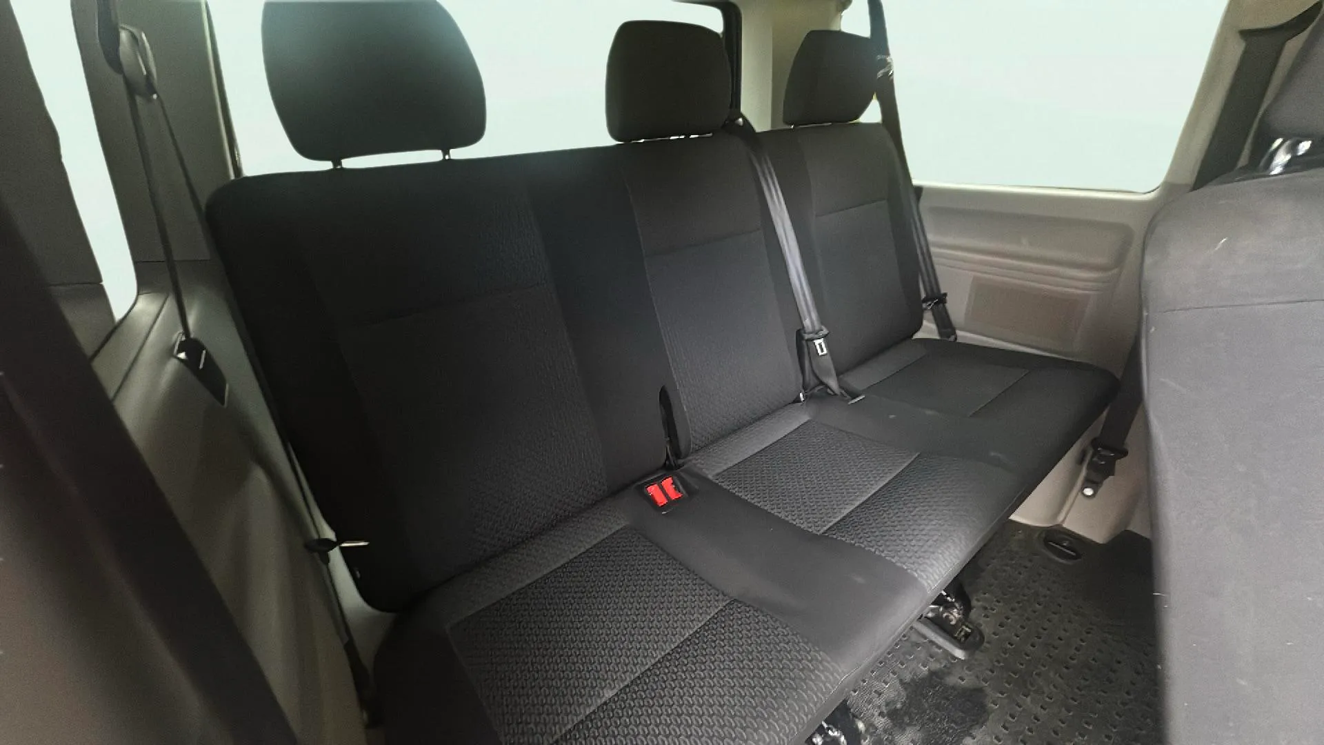 Volkswagen Transporter combi - foto 11