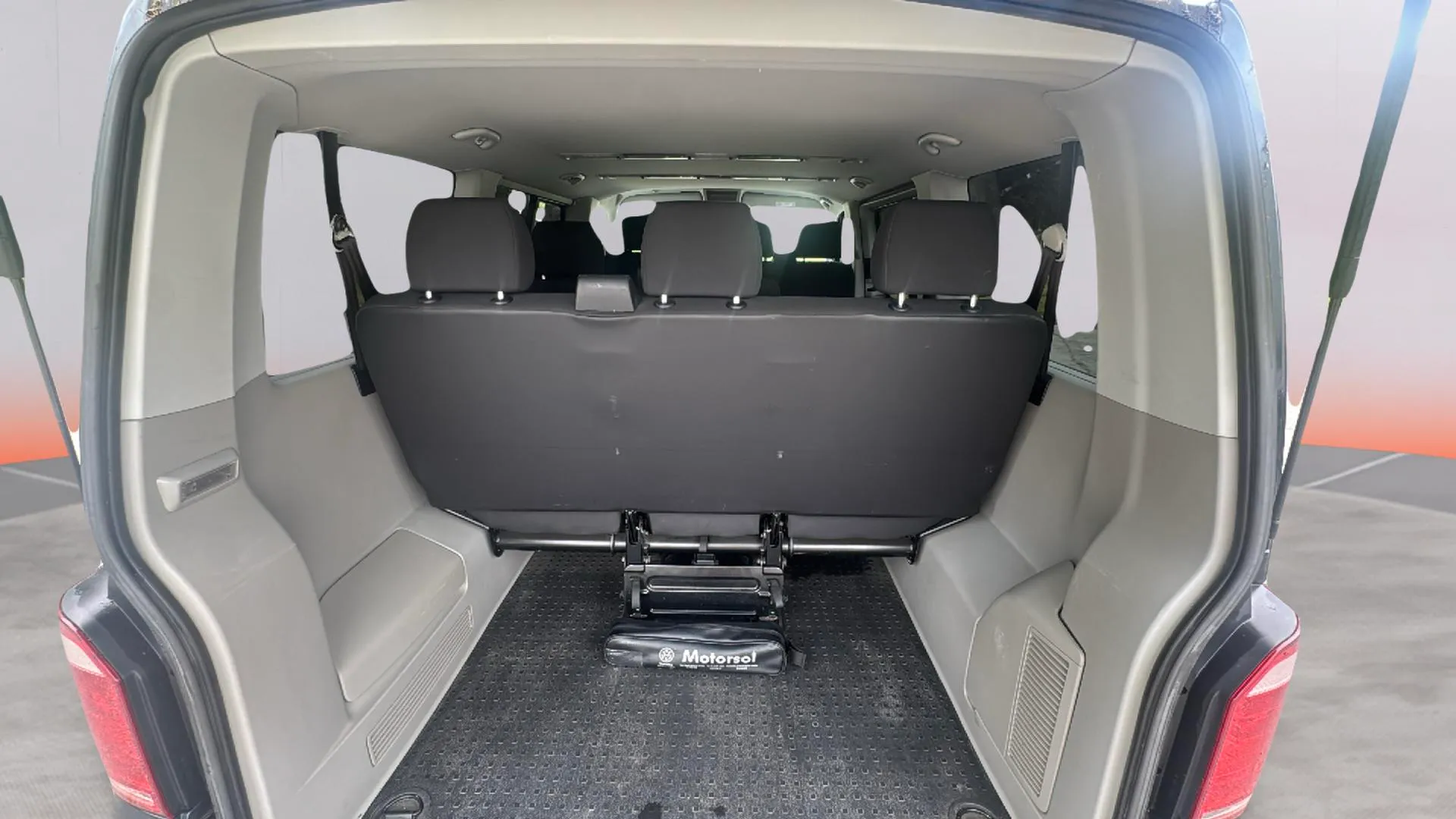 Volkswagen Transporter combi - foto 18