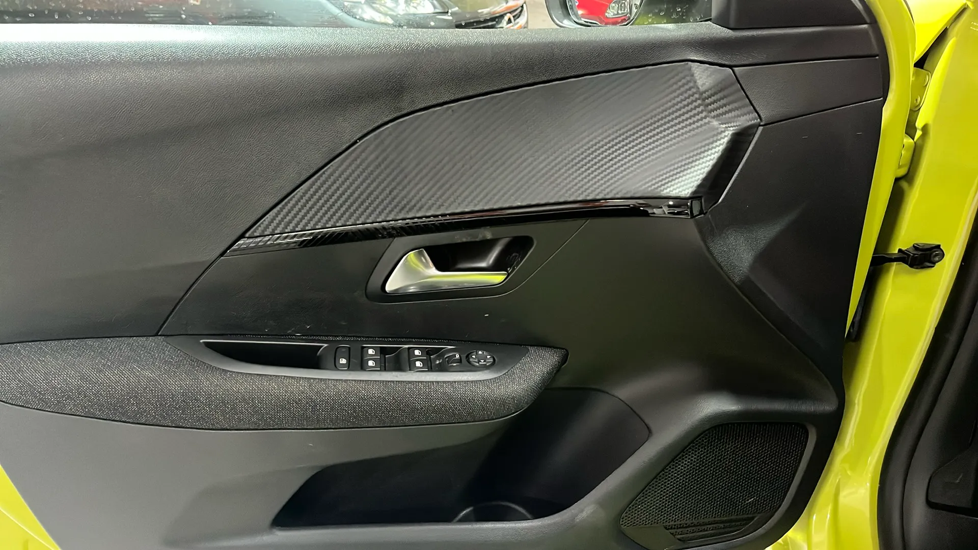 Peugeot 208 Style Hybrid 110 eDCS6 - foto 19