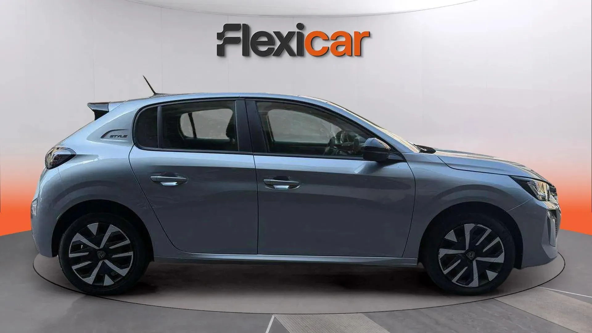 Peugeot 208 Style Hybrid 110 eDCS6 - foto 2