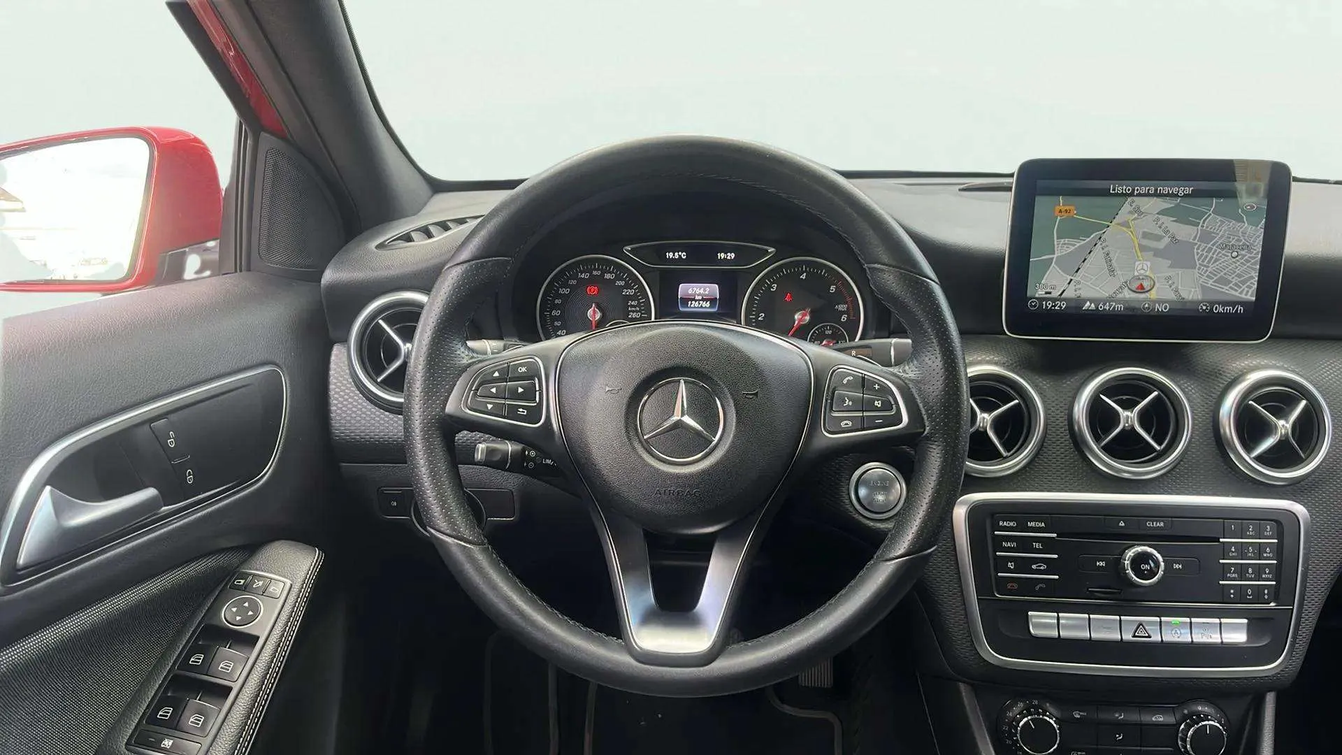 Mercedes-Benz Clase A A 200 d - foto 9