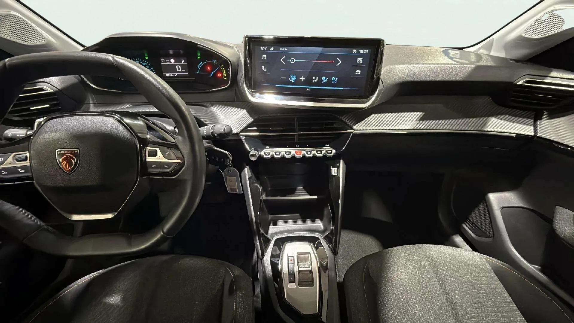 Peugeot 208 Style Hybrid 110 eDCS6 - foto 12