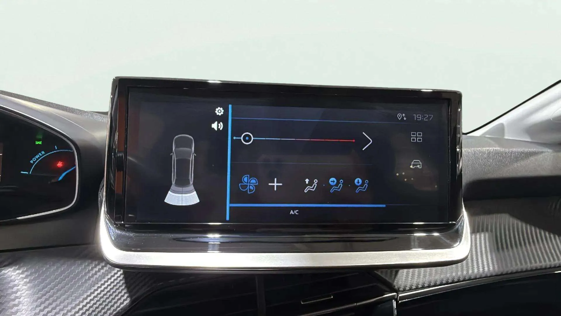 Peugeot 208 Style Hybrid 110 eDCS6 - foto 17