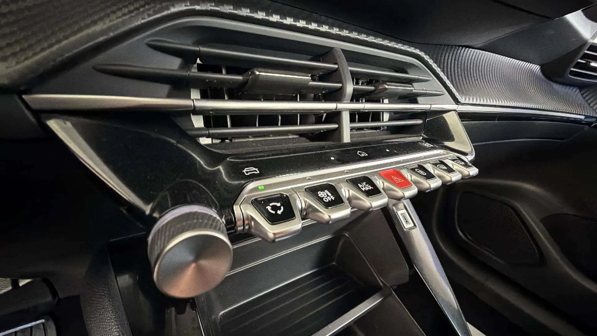 Peugeot 208 Style Hybrid 110 eDCS6 - foto 15