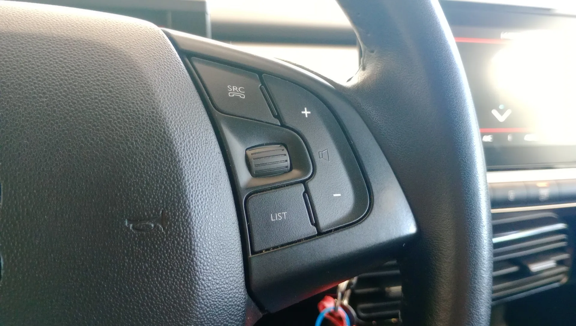 Citroën C4 Cactus BlueHDi 100 Live - foto 15