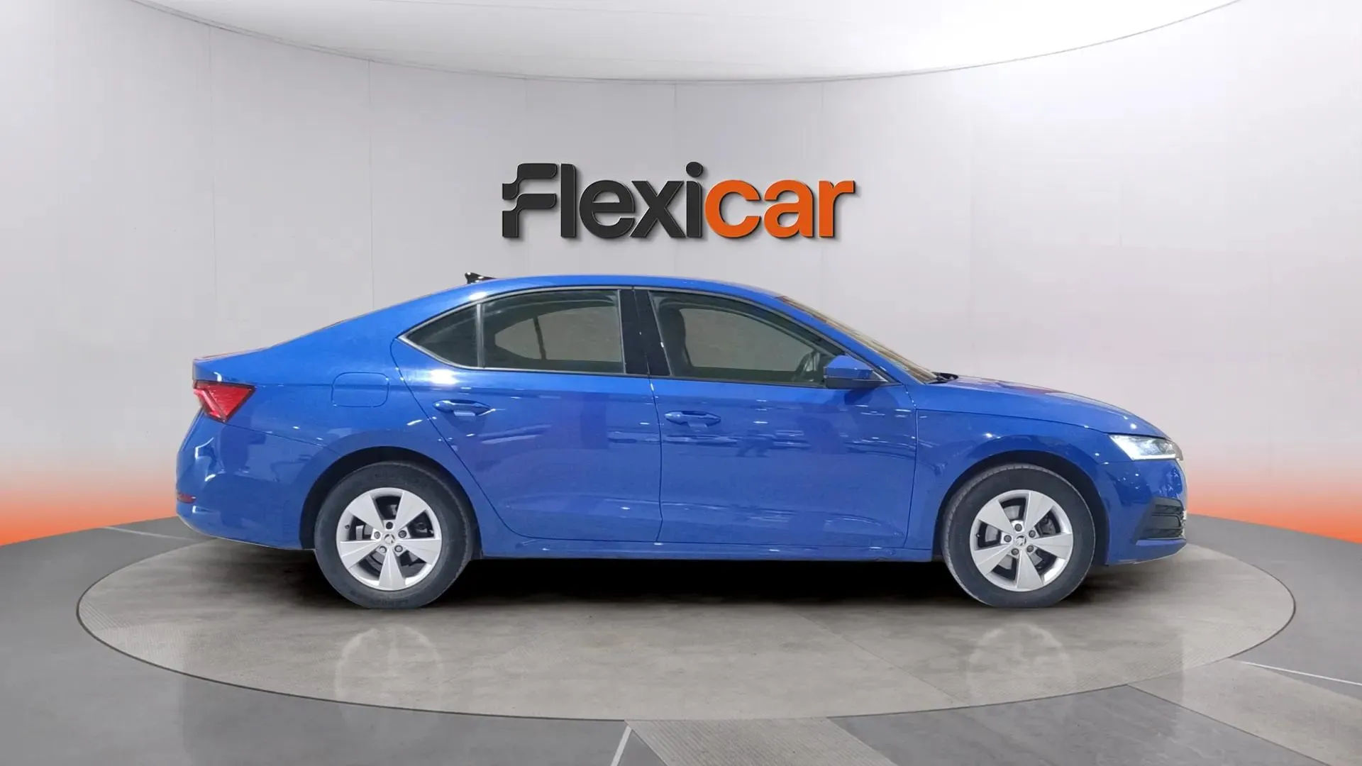 Škoda Octavia 2.0 TDI Active - foto 3