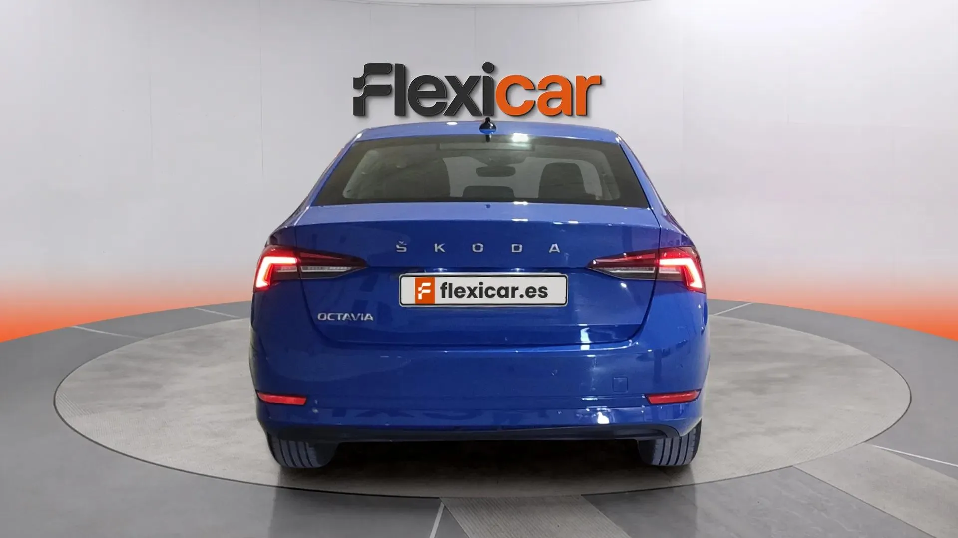 Škoda Octavia 2.0 TDI Active - foto 5