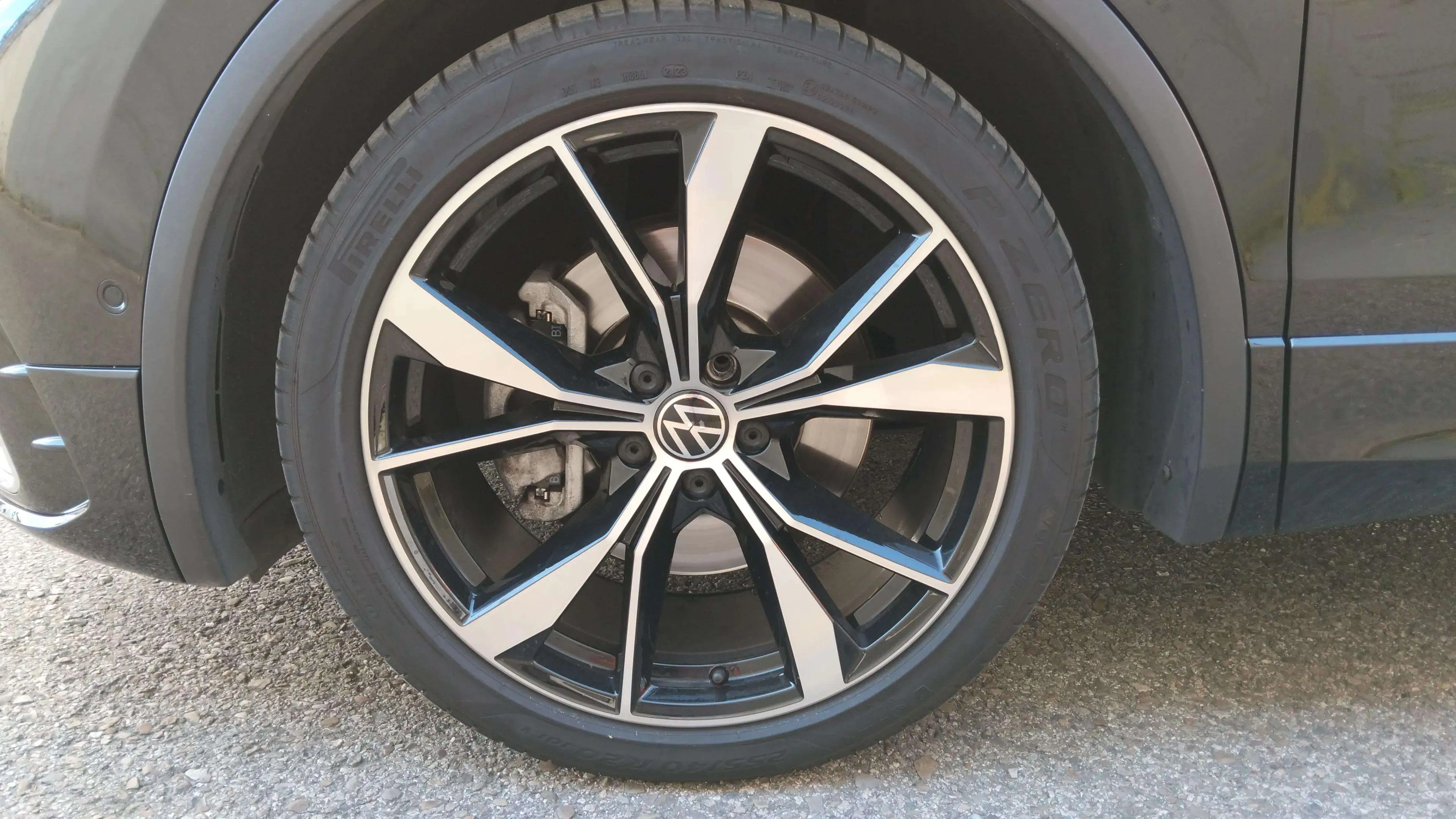 Volkswagen Tiguan R-Line 2.0 TDI DSG - foto 20