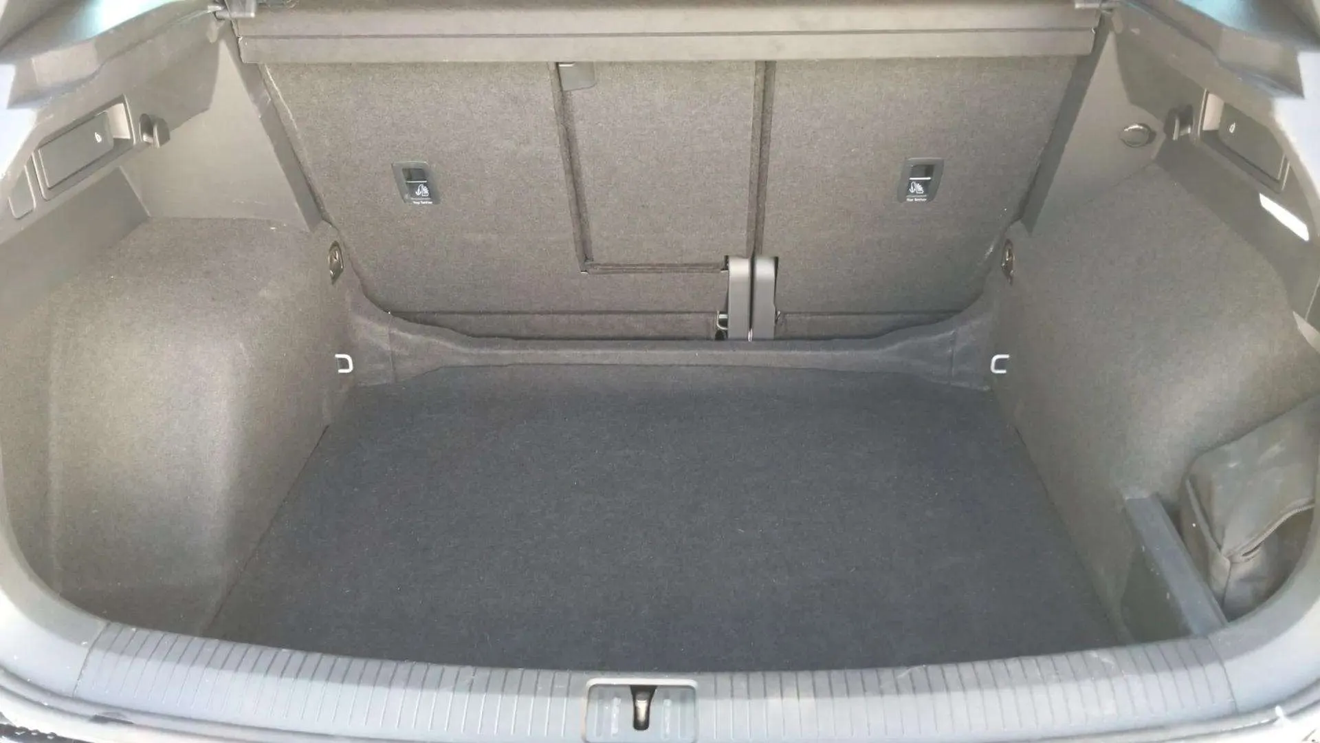 Volkswagen Tiguan R-Line 2.0 TDI DSG - foto 6