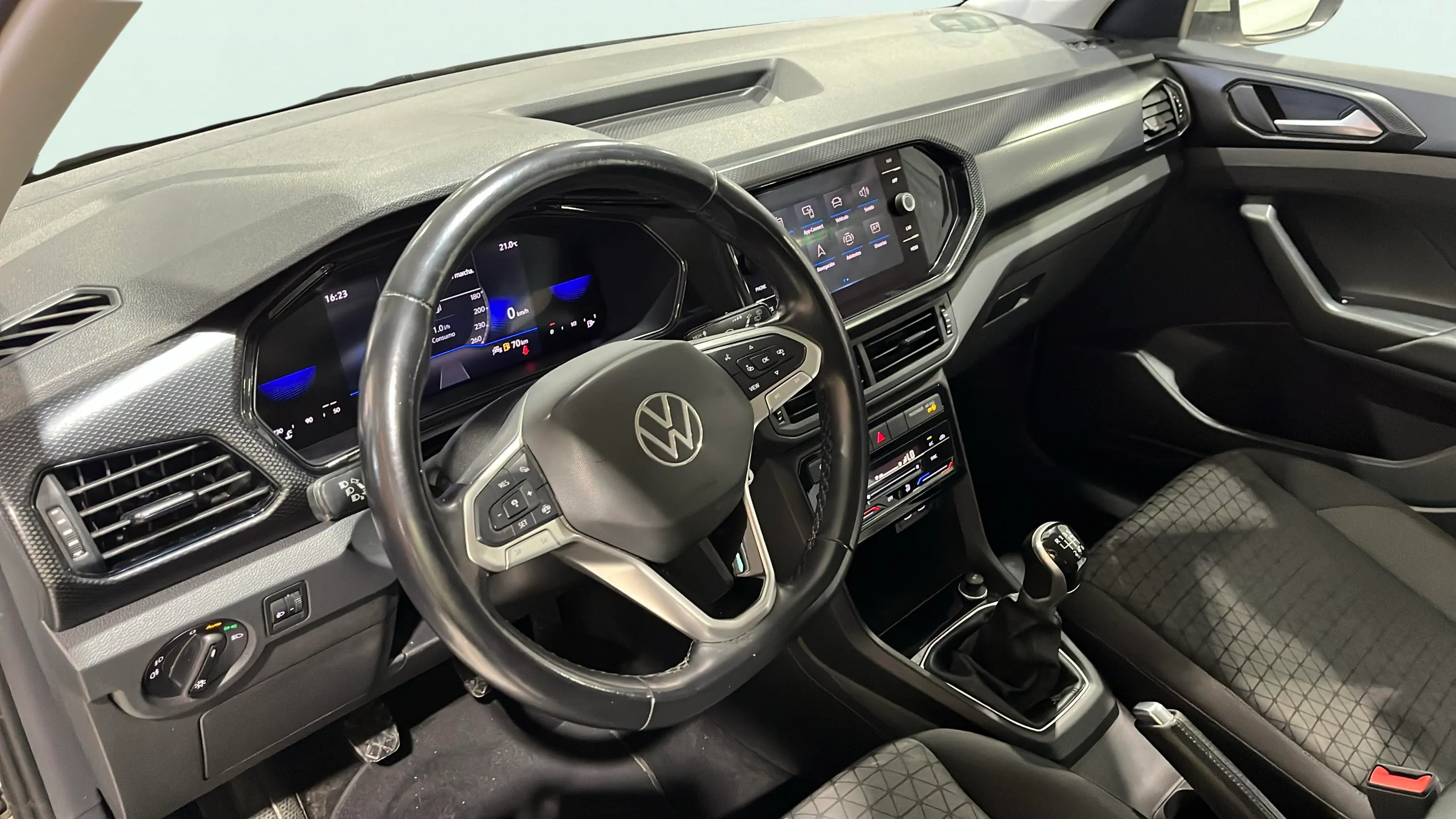 Volkswagen T-Cross Advance 1.0 TSI - foto 10