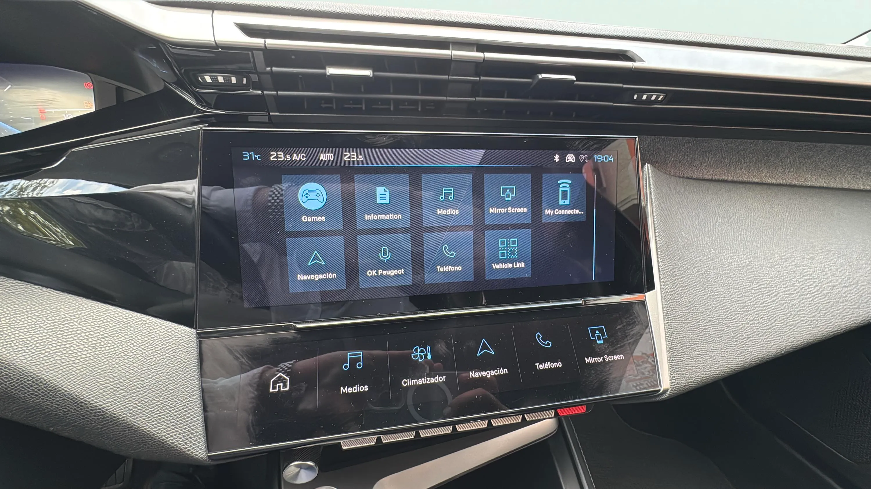 Peugeot 308 Allure PureTech 130 - foto 27