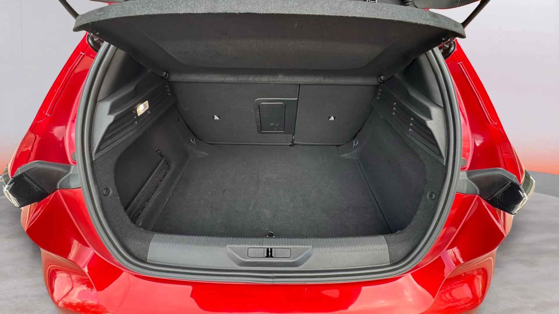 Peugeot 308 Allure PureTech 130 - foto 30