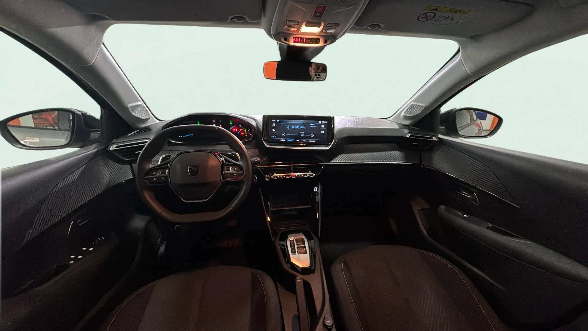 Peugeot 208 Style Hybrid 110 eDCS6 - foto 11