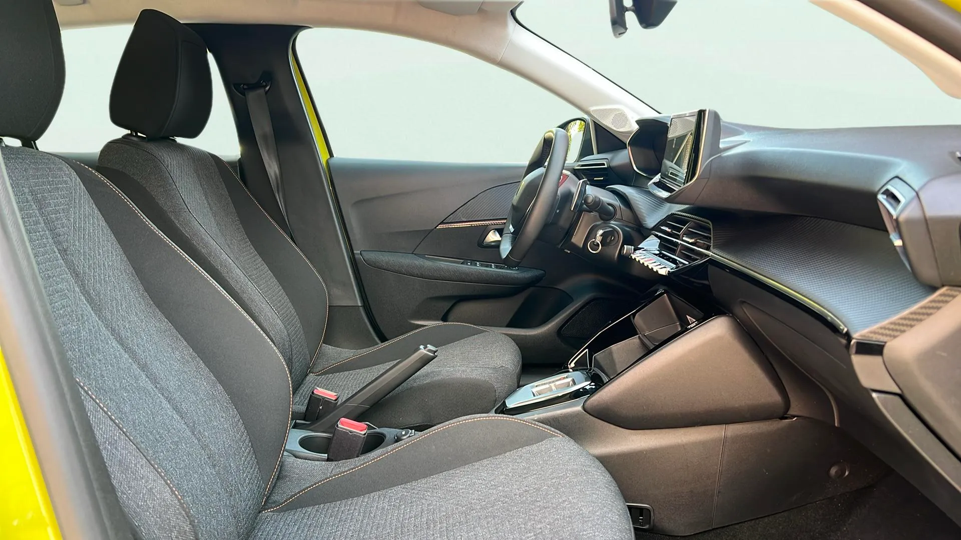 Peugeot 208 Style Hybrid 110 eDCS6 - foto 16
