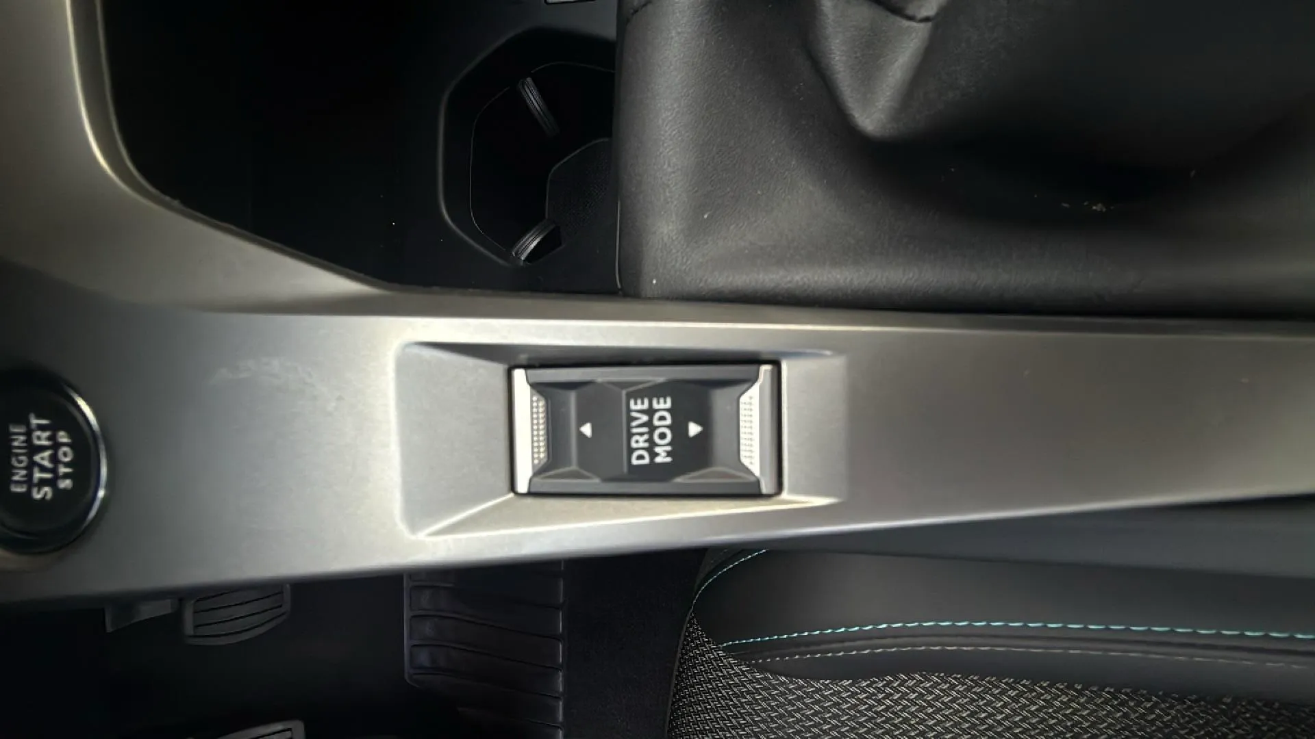Peugeot 308 Active PureTech 130 - foto 22