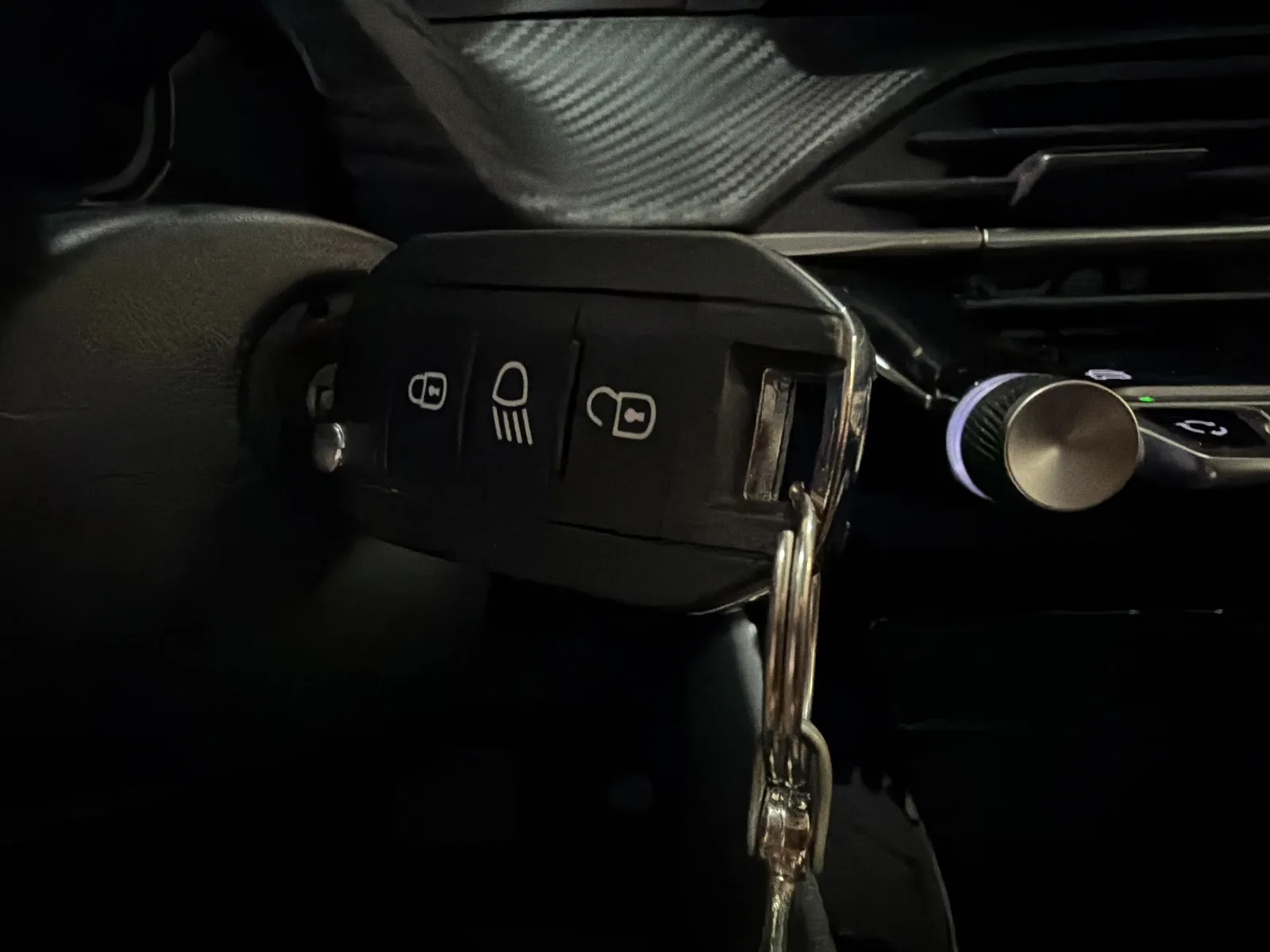 Peugeot 208 Style Hybrid 110 eDCS6 - foto 13