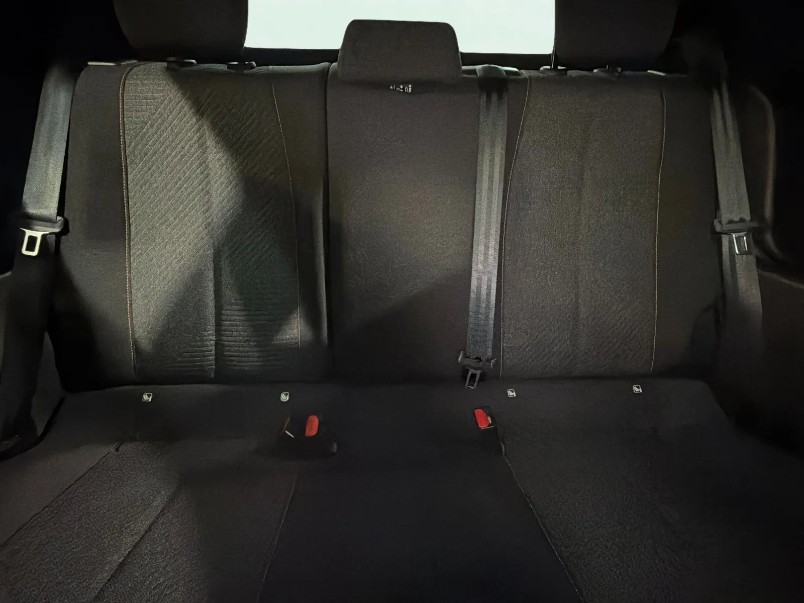 Peugeot 208 Style Hybrid 110 eDCS6 - foto 16
