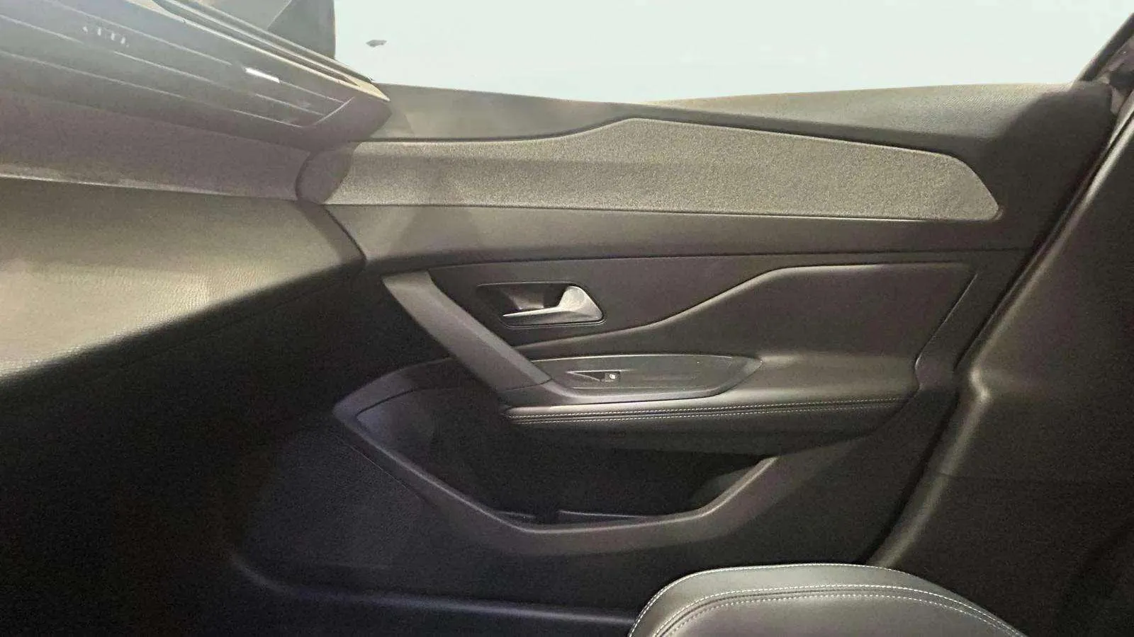 Peugeot 308 Allure PureTech 130 - foto 23
