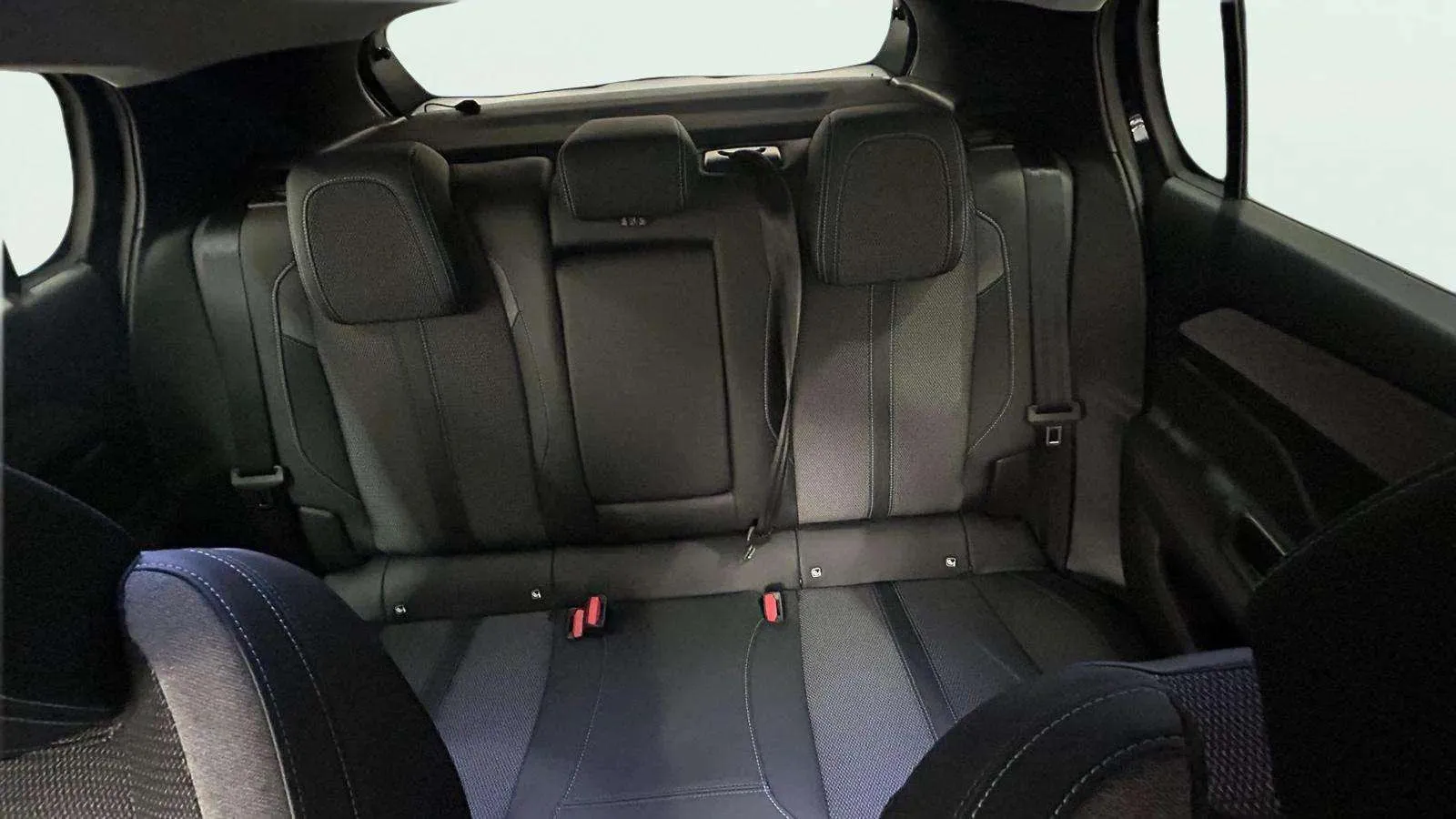 Peugeot 308 Allure PureTech 130 - foto 15