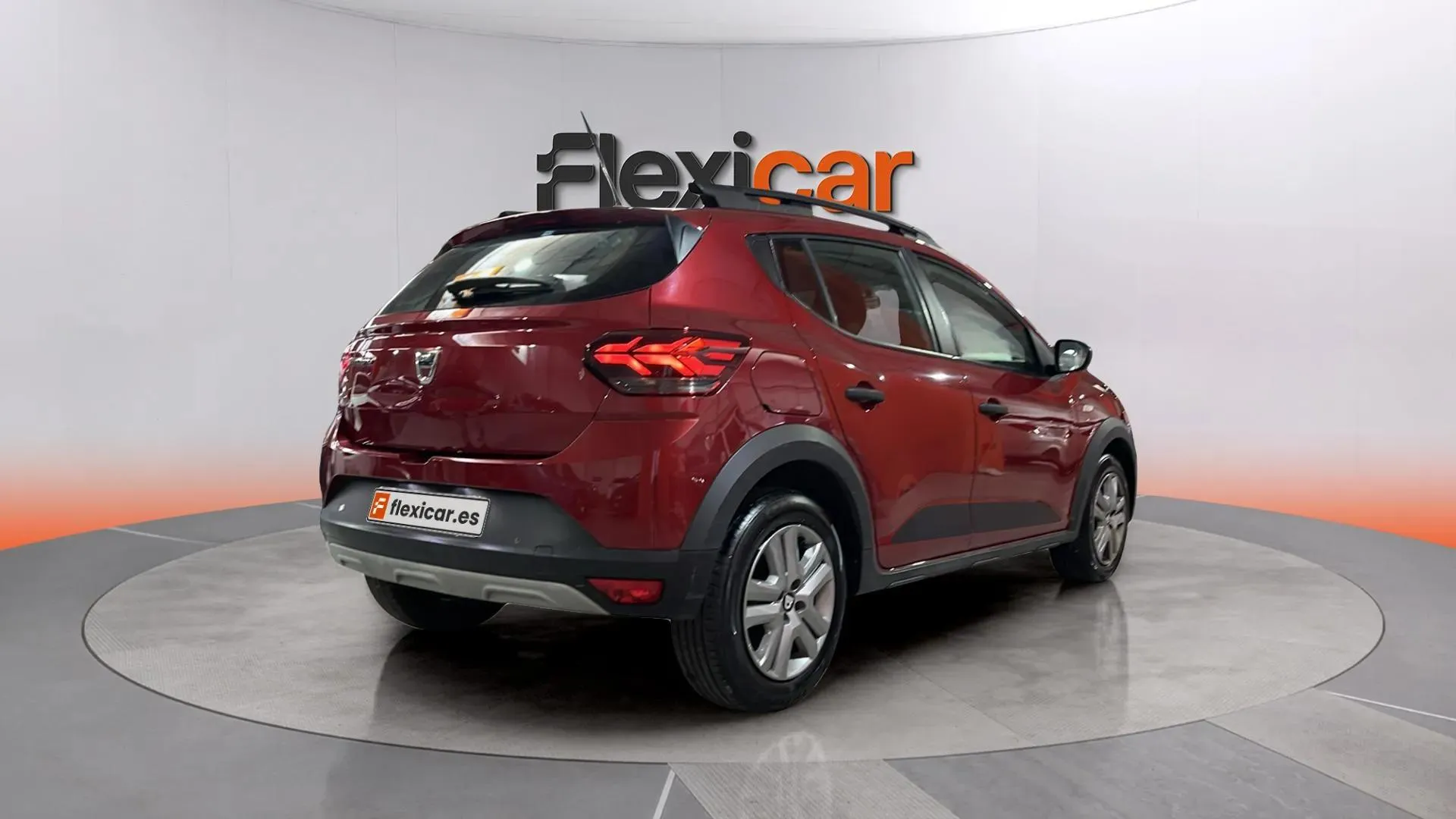 Dacia Sandero Stepway Comfort TCe - foto 7
