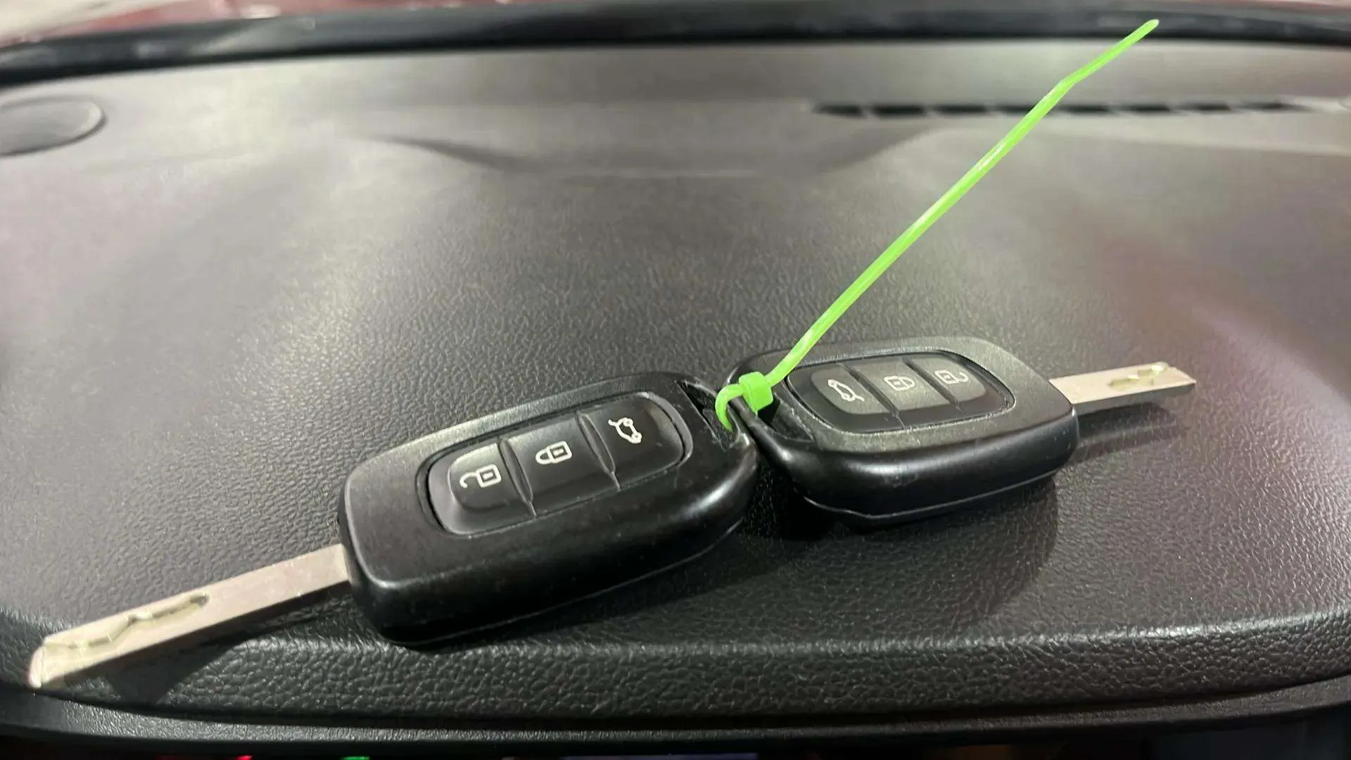 Dacia Sandero Stepway Comfort TCe - foto 18