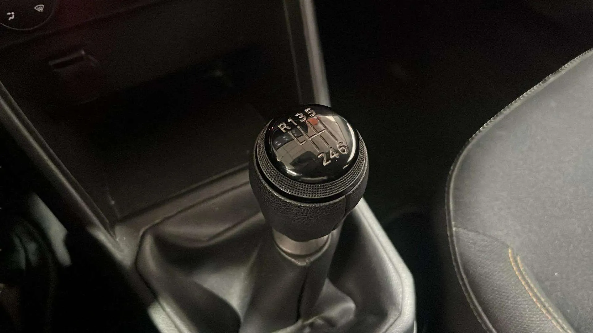 Dacia Sandero Stepway Comfort TCe - foto 17
