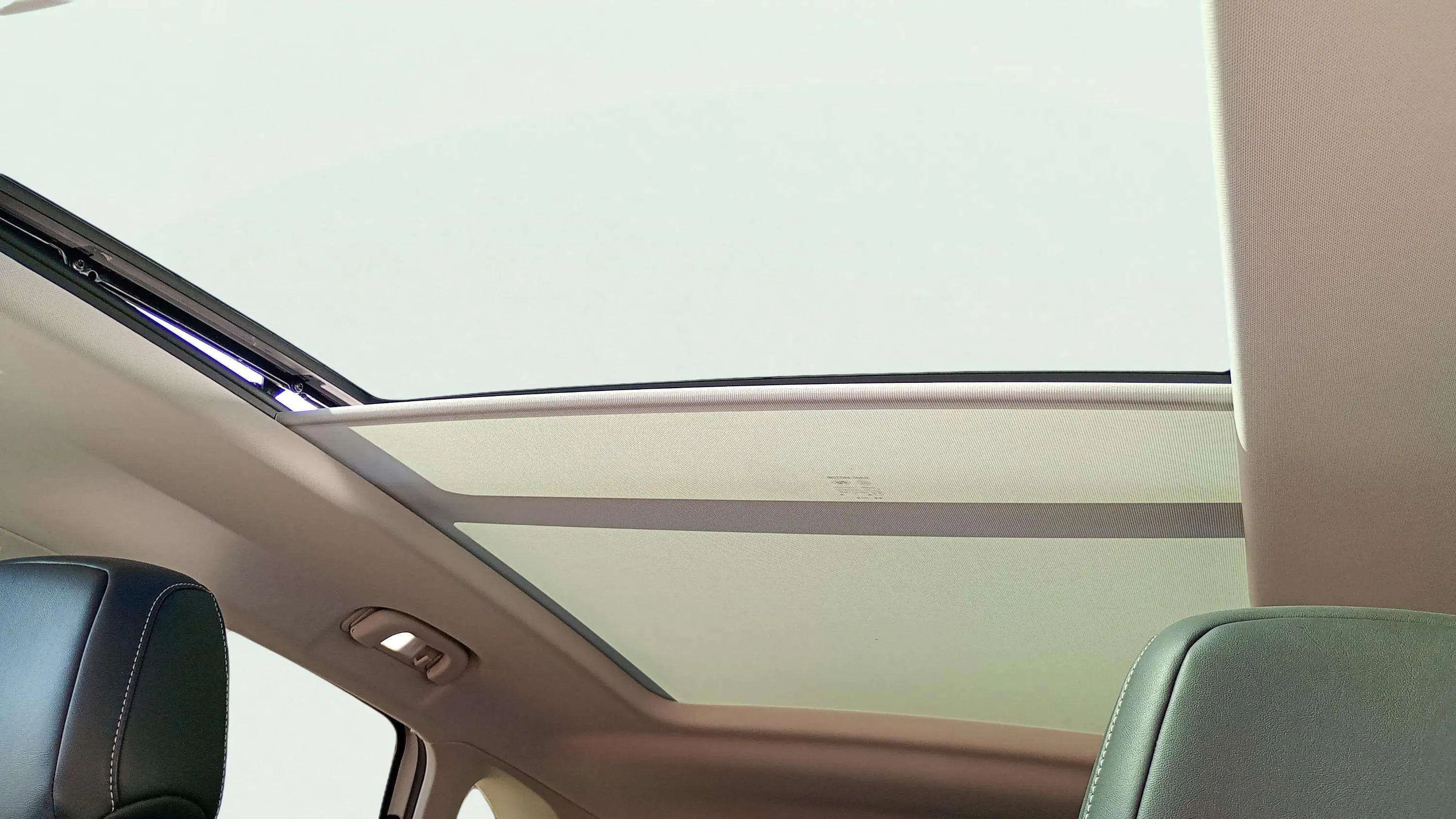 MG Marvel R 70kWh Luxury - foto 28